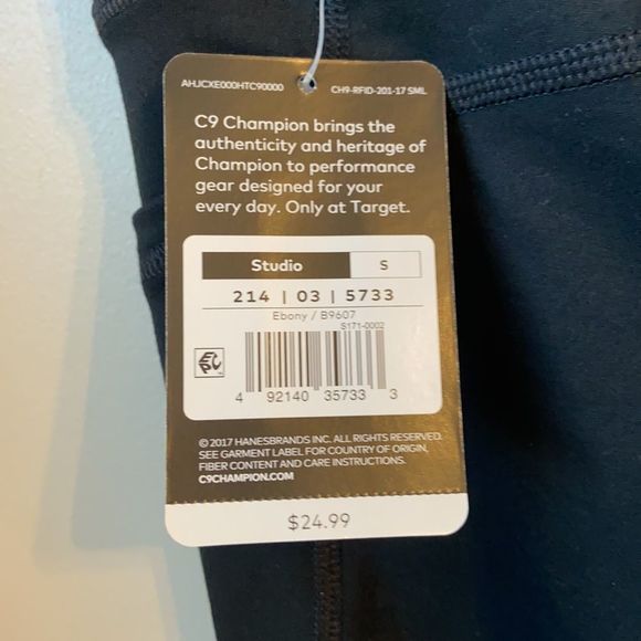 Champion Studio Fit Black 7/8 Legging - Picture 7 of 9